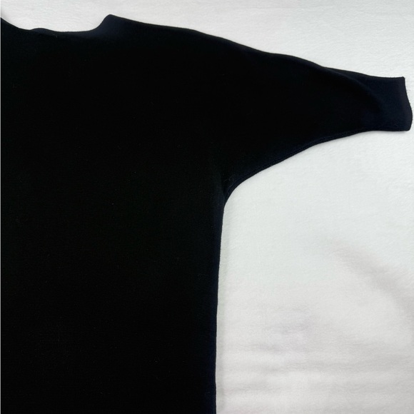 Aaeda Black Sweater with Pink Floral Embroidery Size 1X - Picture 8 of 10